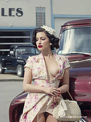 Retro Upskirt