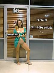 mature spreading legs flashing