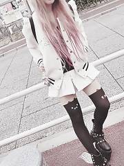 Lovely Outfit With Skirt