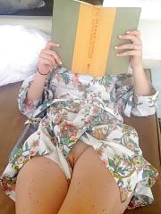 JD Reading Harry Potter With Her Vagina Exposing