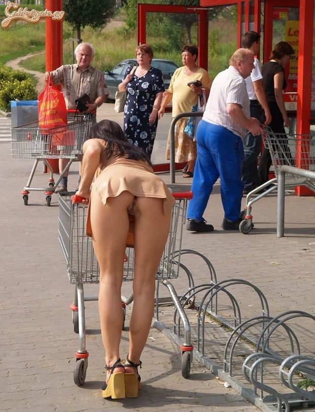 Mother Public Upskirt Flashing Pussy