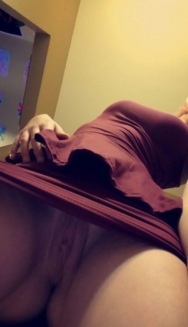 Up Skirt