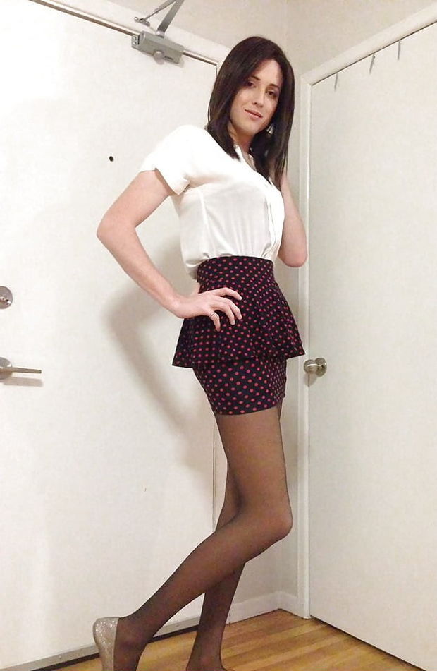 Really Cute Pretty Looks Really Sexy In Ordinary Clothes