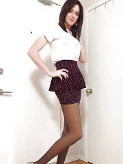Really Cute Pretty Looks Really Sexy In Ordinary Clothes