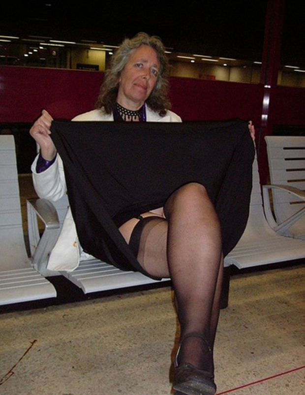 Up-skirt