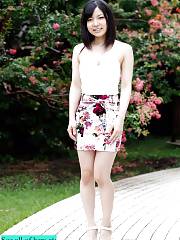 Japanese Babe Airi Minami