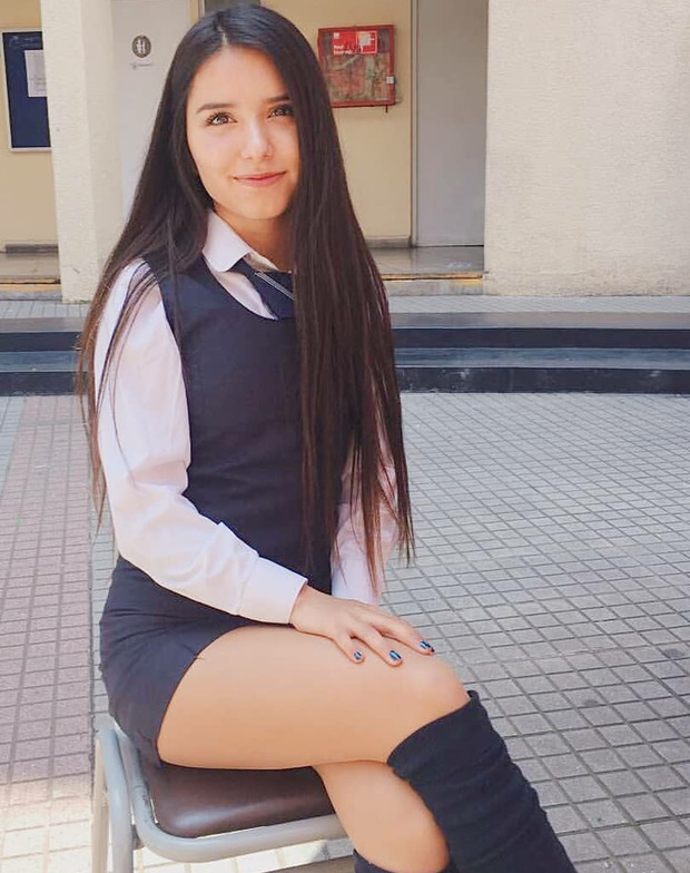 Sexy Mini Skirt To Anal Sex With Clothes