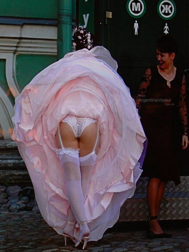 Bride Up-skirt