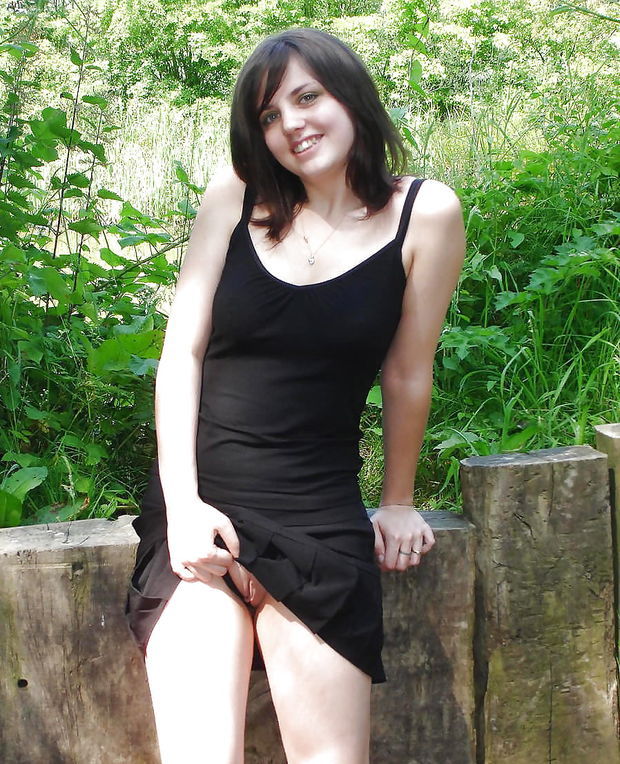 Up-skirt Vagina