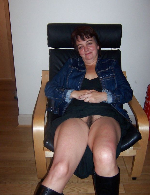 Underskirt Vagina