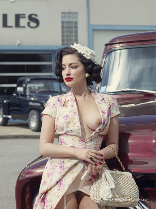 Retro Upskirt