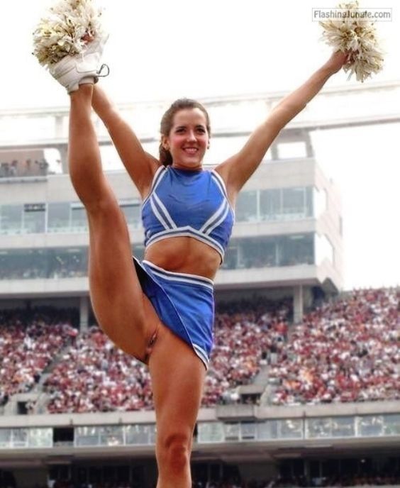 Cheerleader Exposing Pussy Up-skirt
