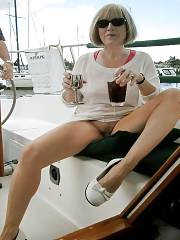 Holiday Photo Under Skirt MILF Eva