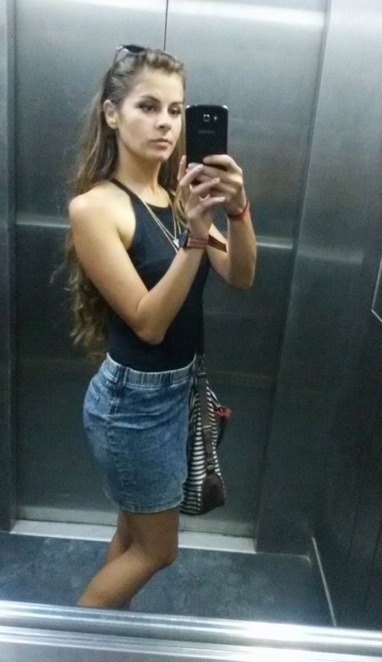 Skinny Girlfriend Selfshot