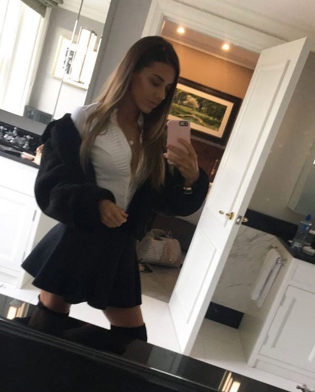 Lift My Skirt & Bang Me