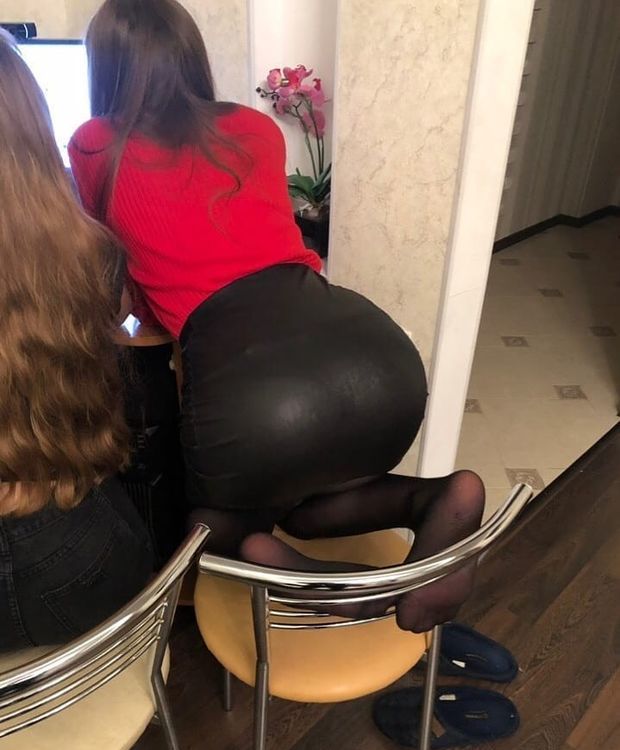 Bae In Leather Skirt Creepshot